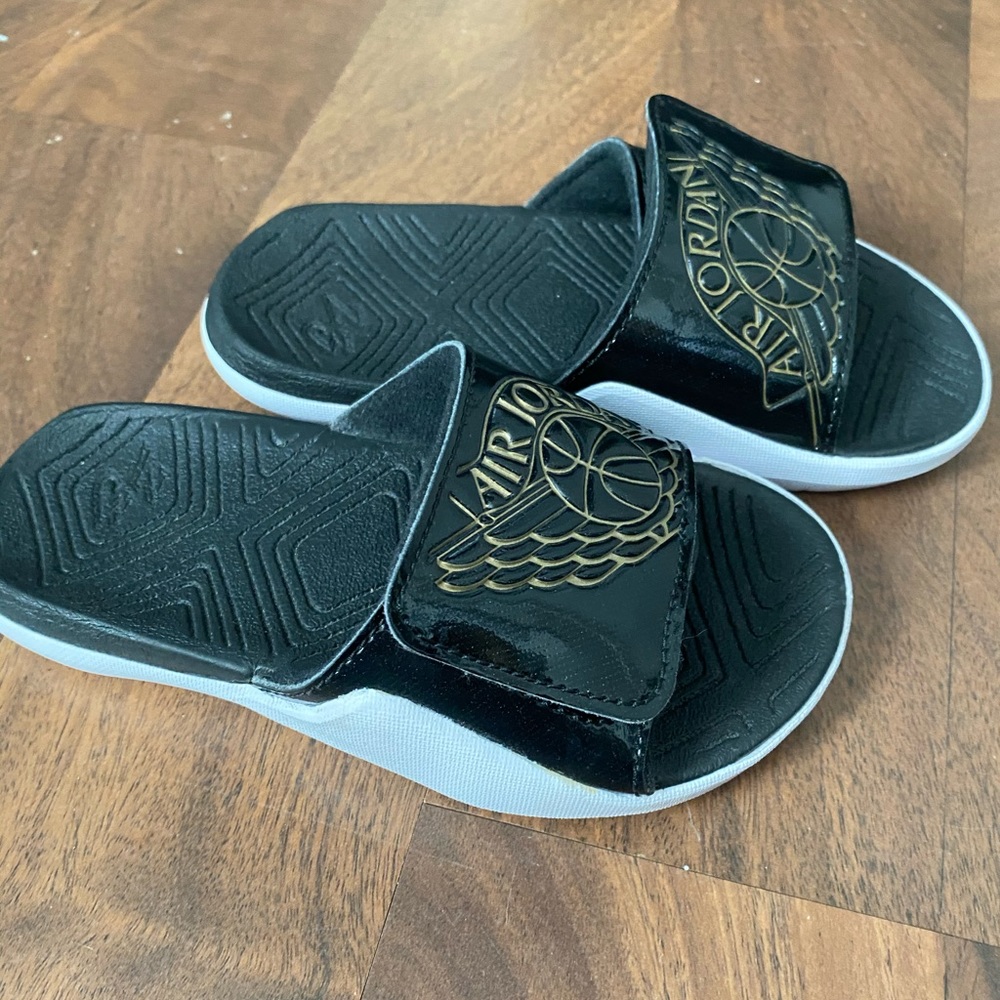Sleepers brand new.